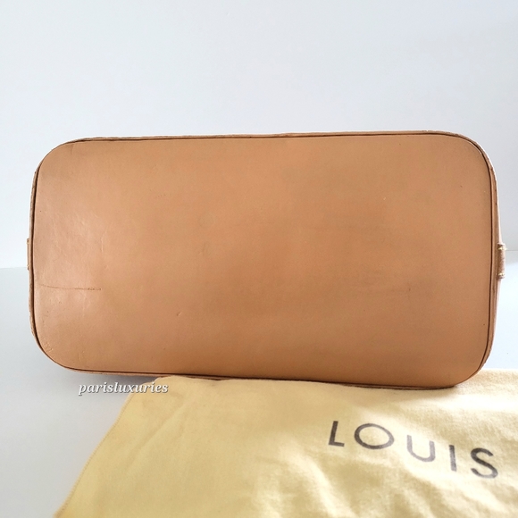 Louis Vuitton Alma Classic LV Monogram PM Bag - Picture 10 of 16